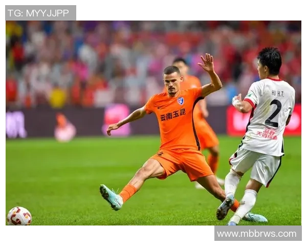 成都足球队荣登足球意识排行榜第七位引发热议